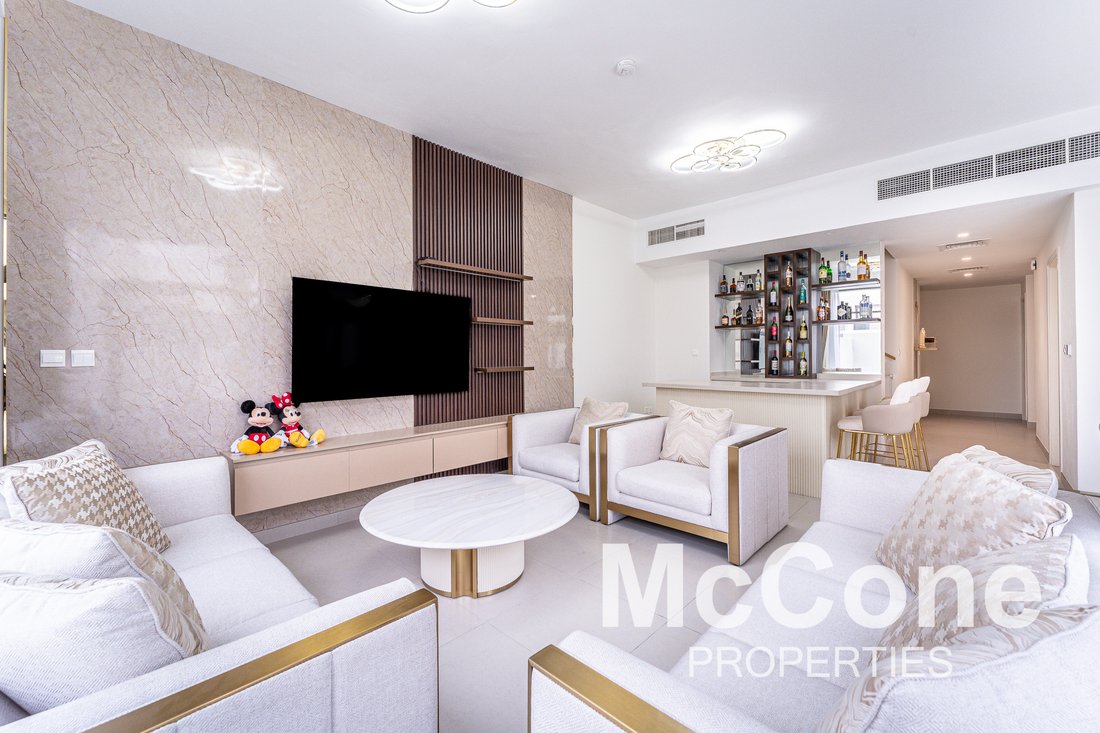 Villa in Dubai South, Dubai, United Arab Emirates 3 - 17393975