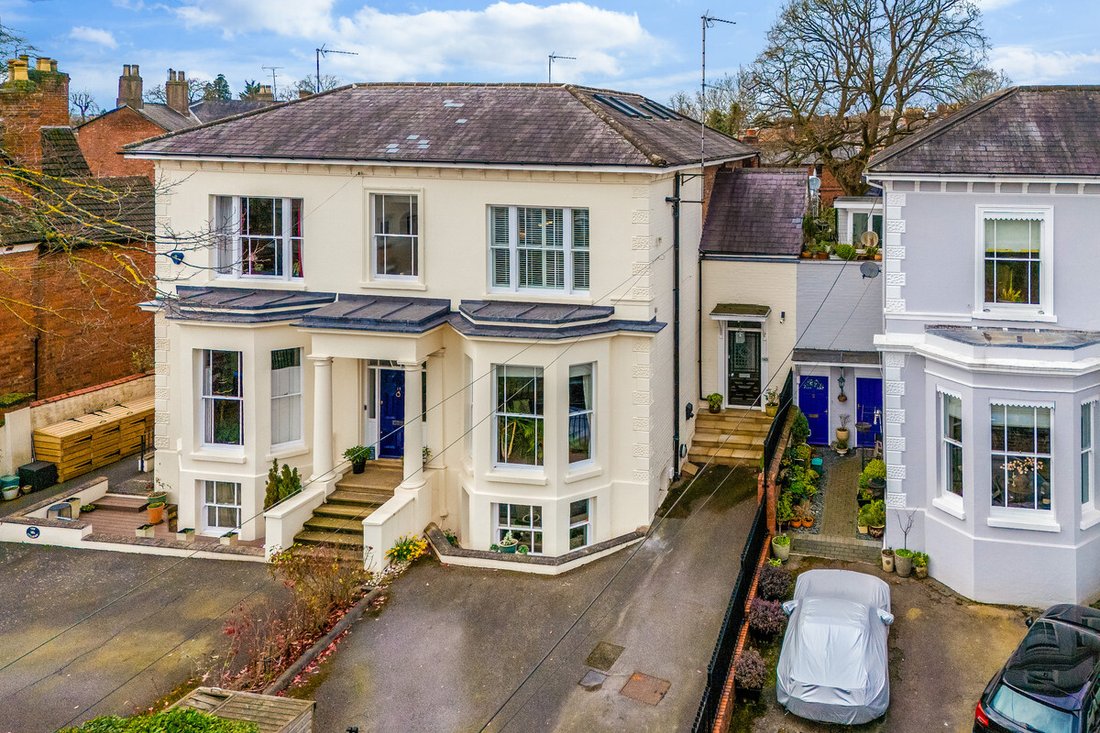 House in Leamington Spa, England 1 - 17394334