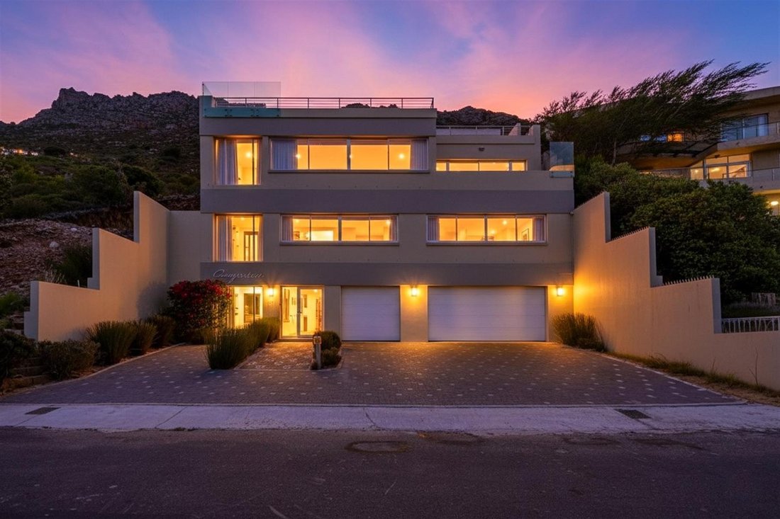 House in Gordon's Bay, Cape Town, Western Cape 3 - 17306145
