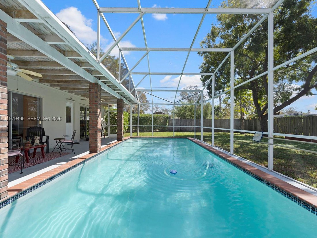 House in Cutler Bay, Florida, United States 3 - 17390309