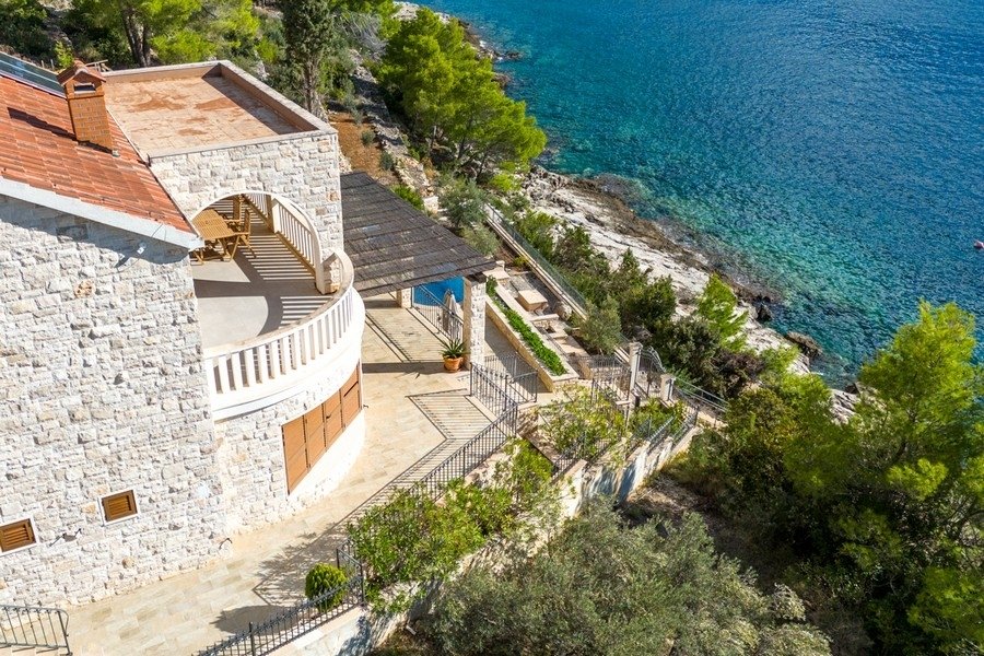 Villa in Gradski kotar Sv. Antun, Korcula, Dubrovnik-Neretva County 5 - 17392079