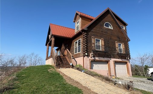 House in Lewisville, Ohio, United States 1
