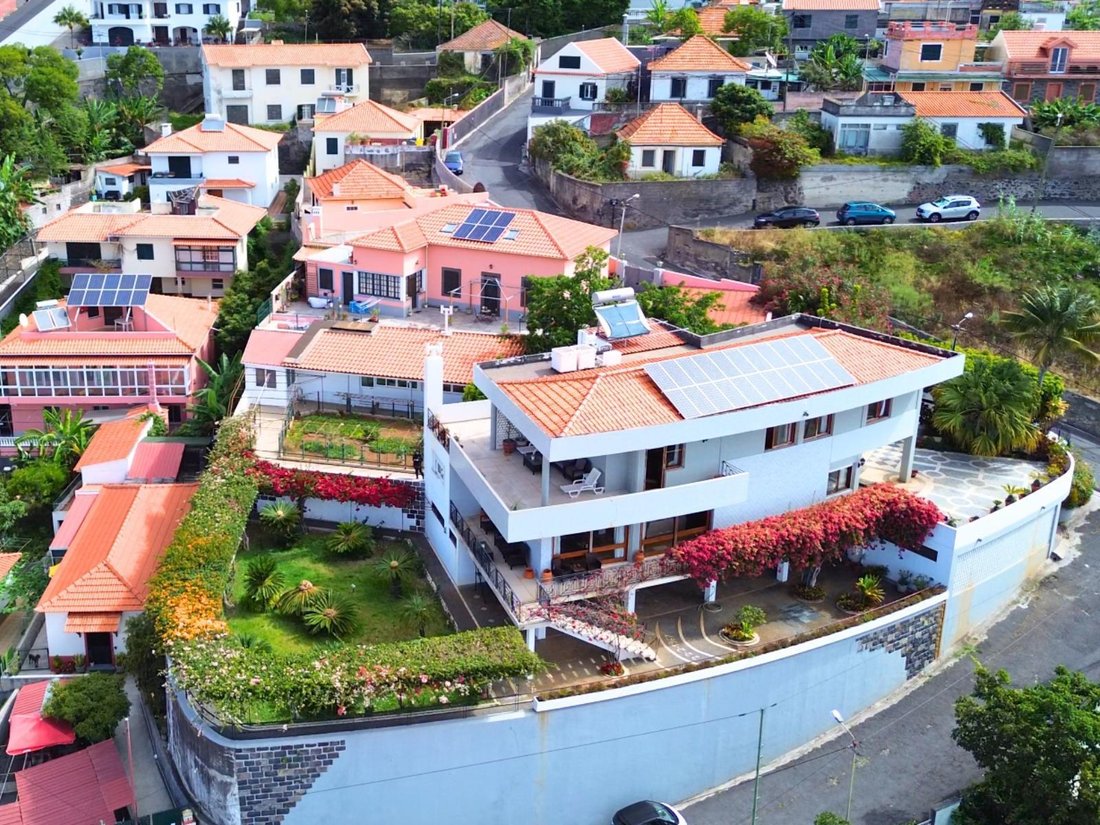 Villa in Santa Maria Maior, Madeira, Portugal 1 - 17394458