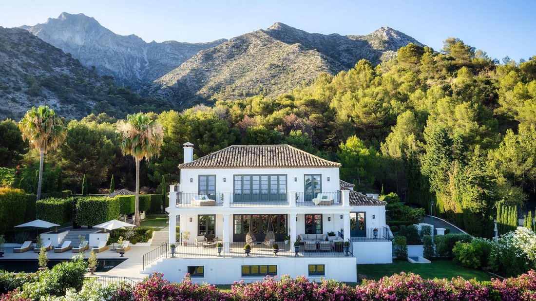 Villa in Sierra Blanca, Marbella, Spain 1 - 17391579