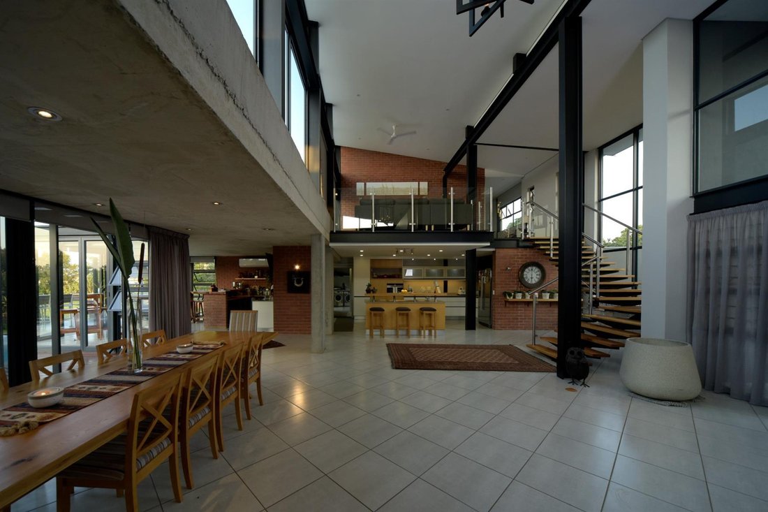 House in Chartwell, Gauteng, South Africa 5 - 17392034