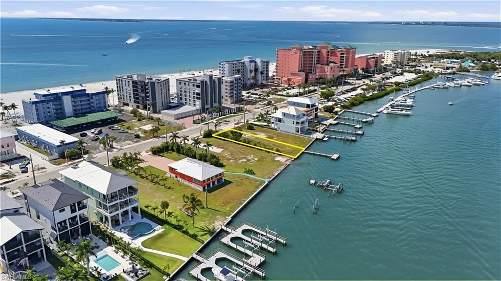 Land in Fort Myers Beach, Florida, United States 1 - 17392089