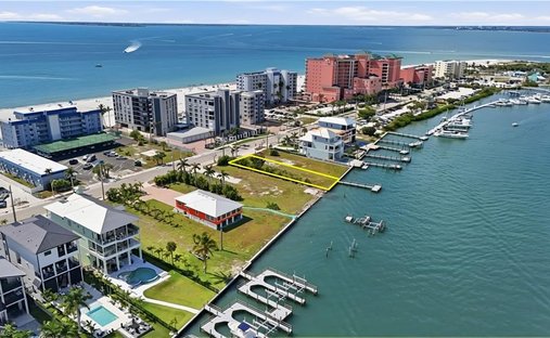 Land in Fort Myers Beach, Florida, United States 1
