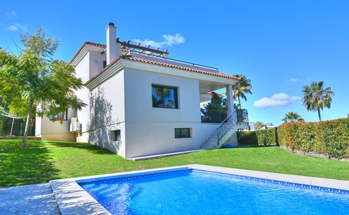 Villa in Sotogrande, San Roque, Andalusia 1