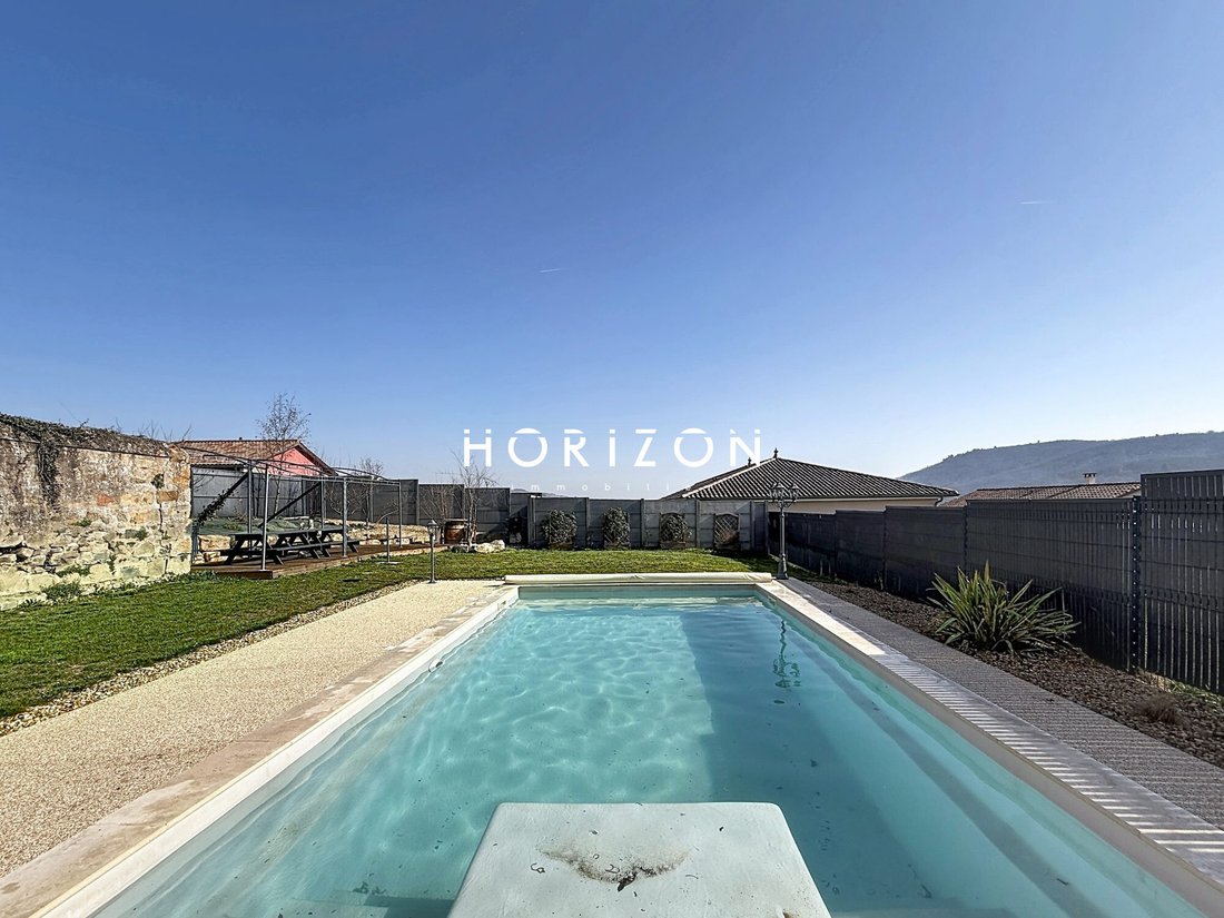 House in Emeringes, Auvergne-Rhône-Alpes, France 5 - 17393054