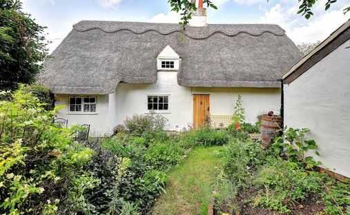 House in Landbeach, England 1