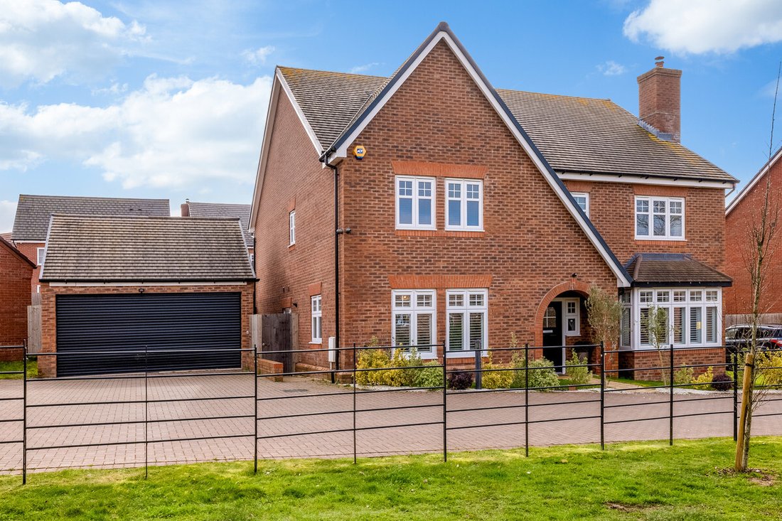 House in Radford Semele, England 2 - 17394340