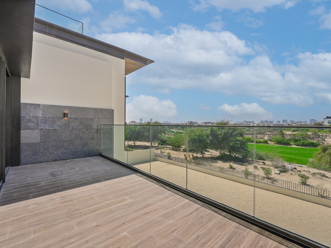 Villa in Hadaeq Sheikh Mohammed Bin Rashid, Dubai, United Arab Emirates 5 - 16130523
