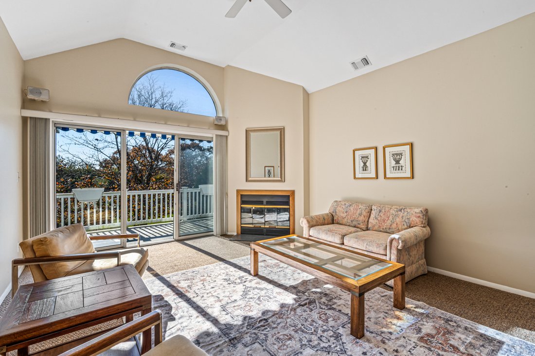 Condo in Moriches, New York, United States 4 - 17395355