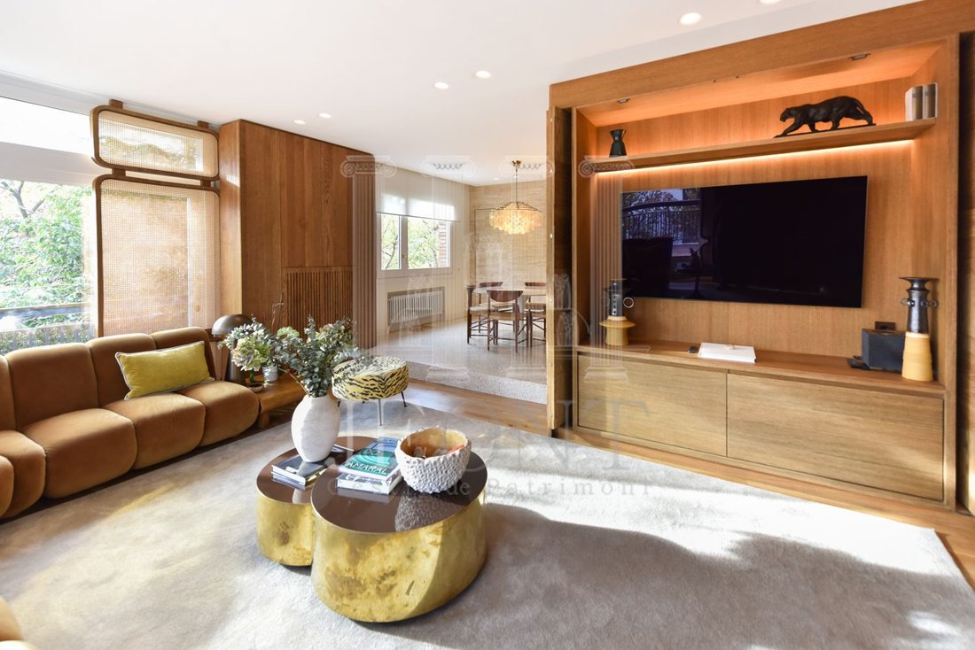 Apartment in Sarrià-Sant Gervasi, Barcelona, Spain 4 - 17395450