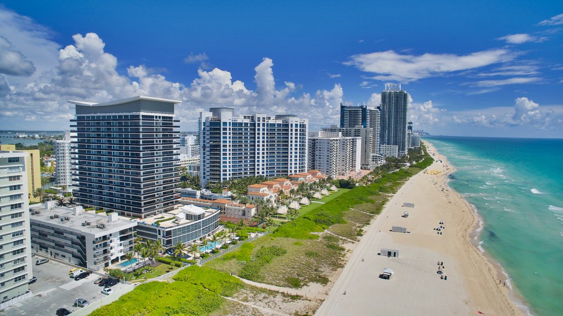 Condo in Miami Beach, Florida, United States 1 - 17395432