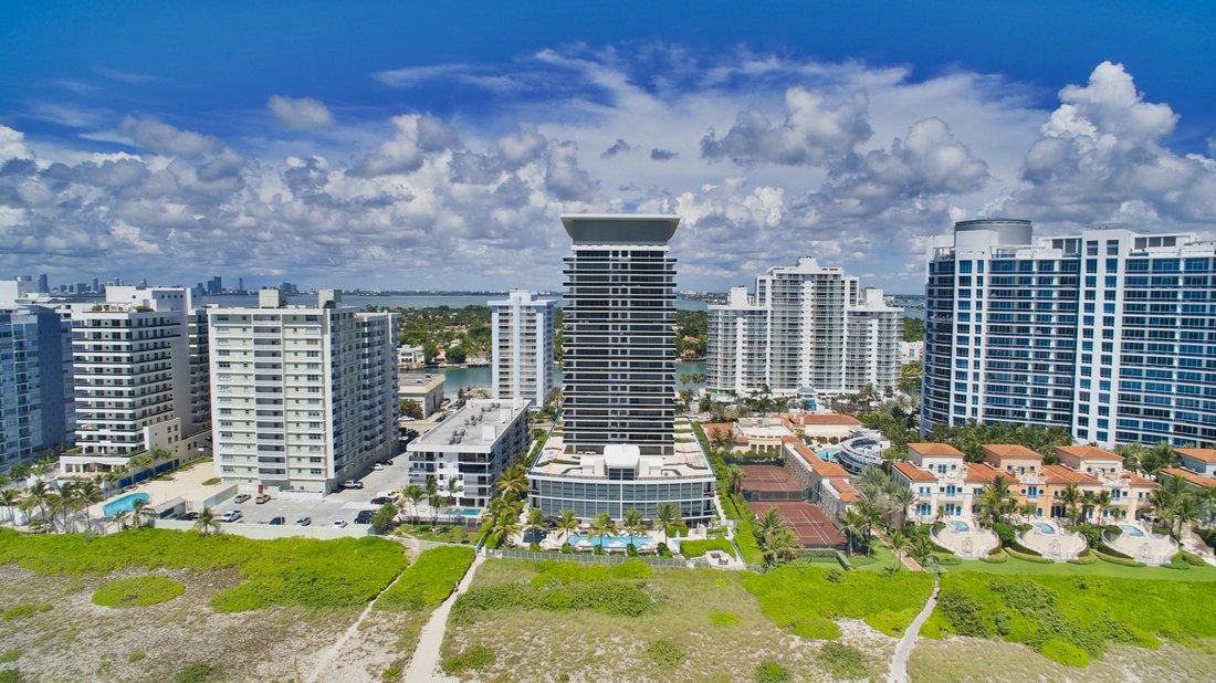 Condo in Miami Beach, Florida, United States 2 - 17395432