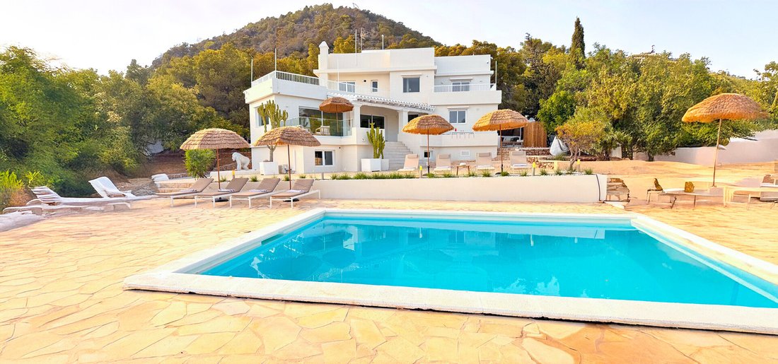 Villa in Sant Josep de sa Talaia, Balearic Islands, Spain 1 - 17395571