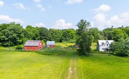 Corps de ferme à Gravenhurst, Ontario, Canada 1