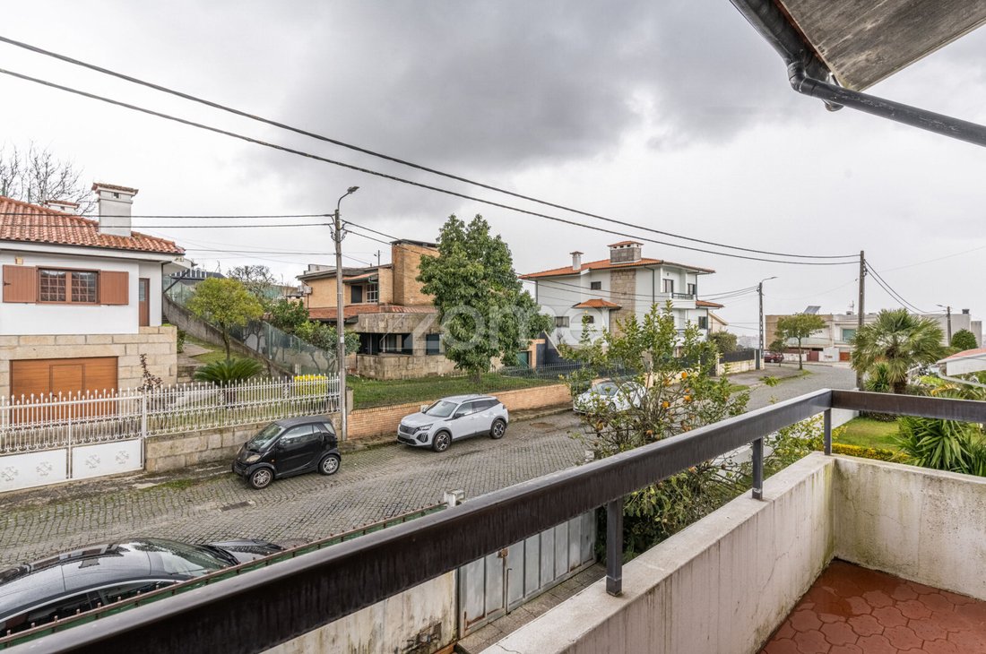 Haus in Nogueira, Fraiao e Lamacaes, Braga, Portugal 1 - 17402477