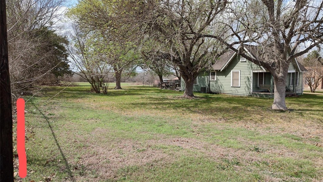 House in Brenham, Texas, United States 1 - 17401490