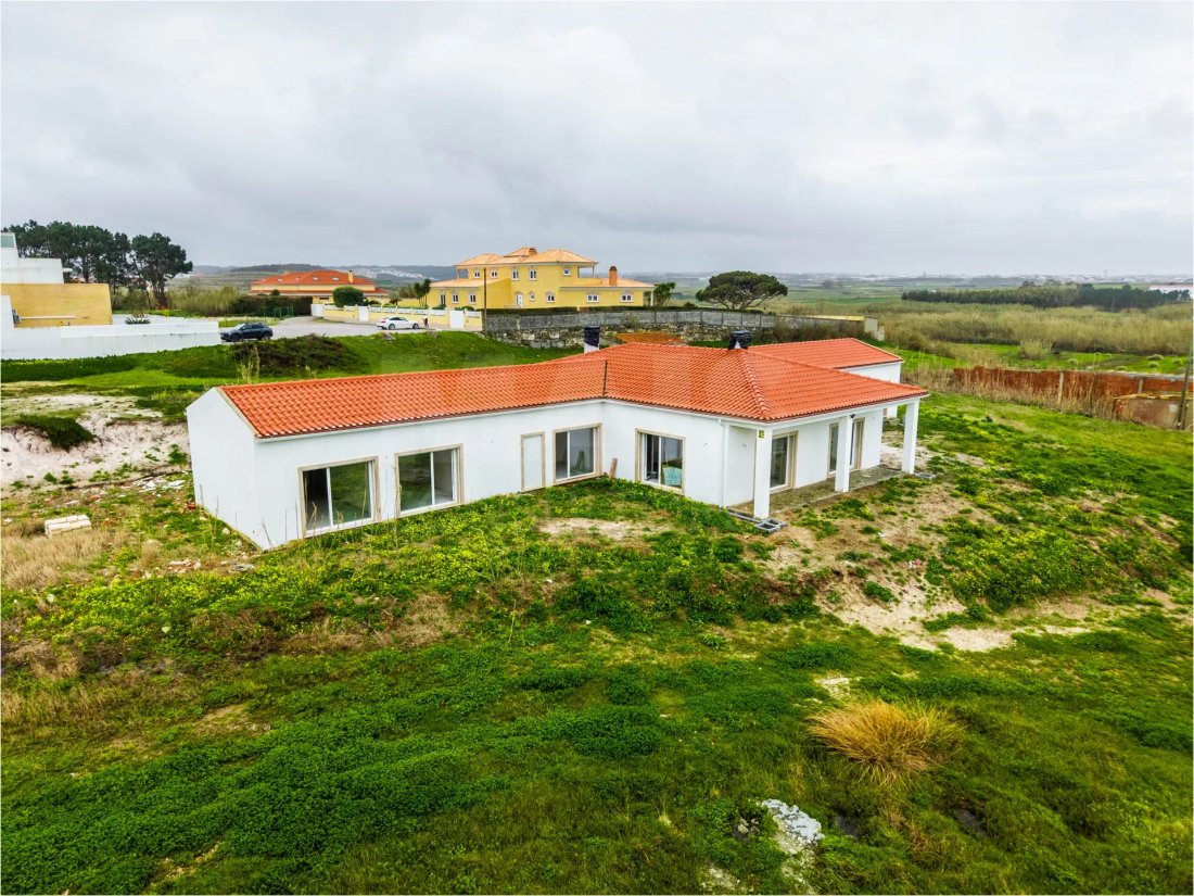 Villa in Ferrel, Leiria District, Portugal 2 - 17122119