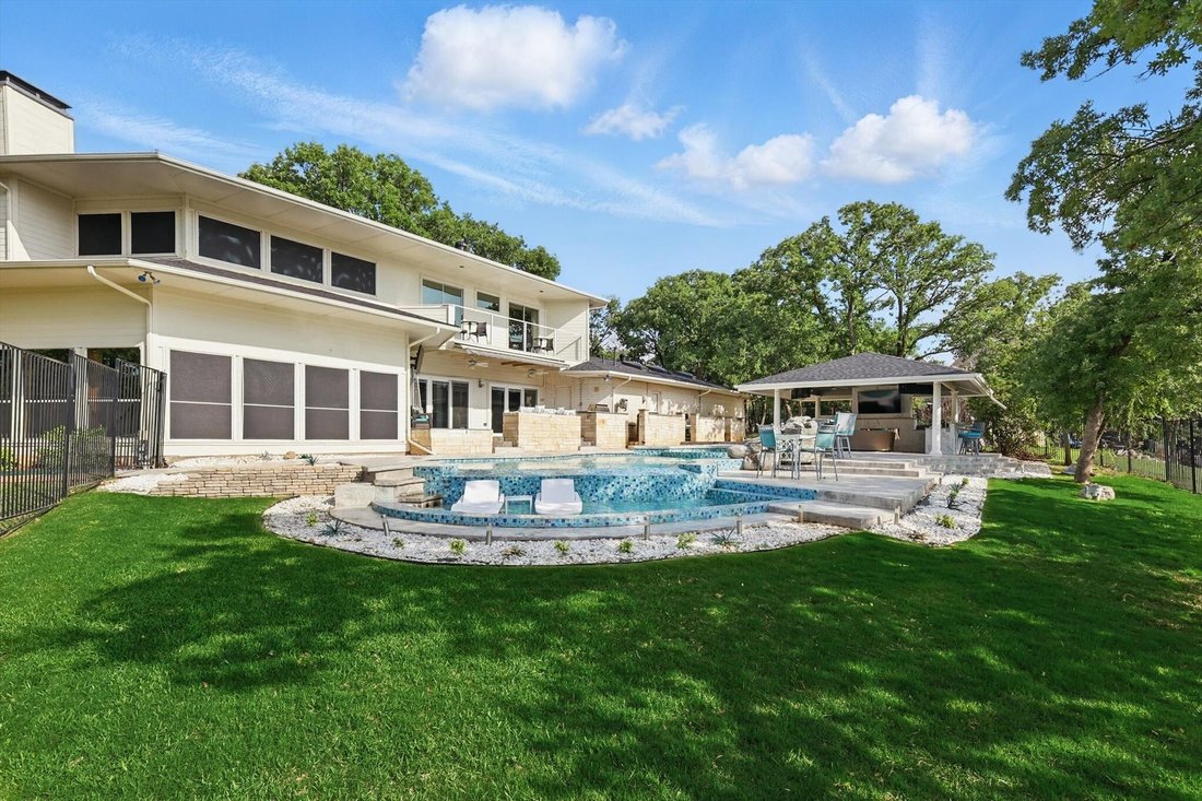 House in Lewisville, Texas, United States 5 - 17397010