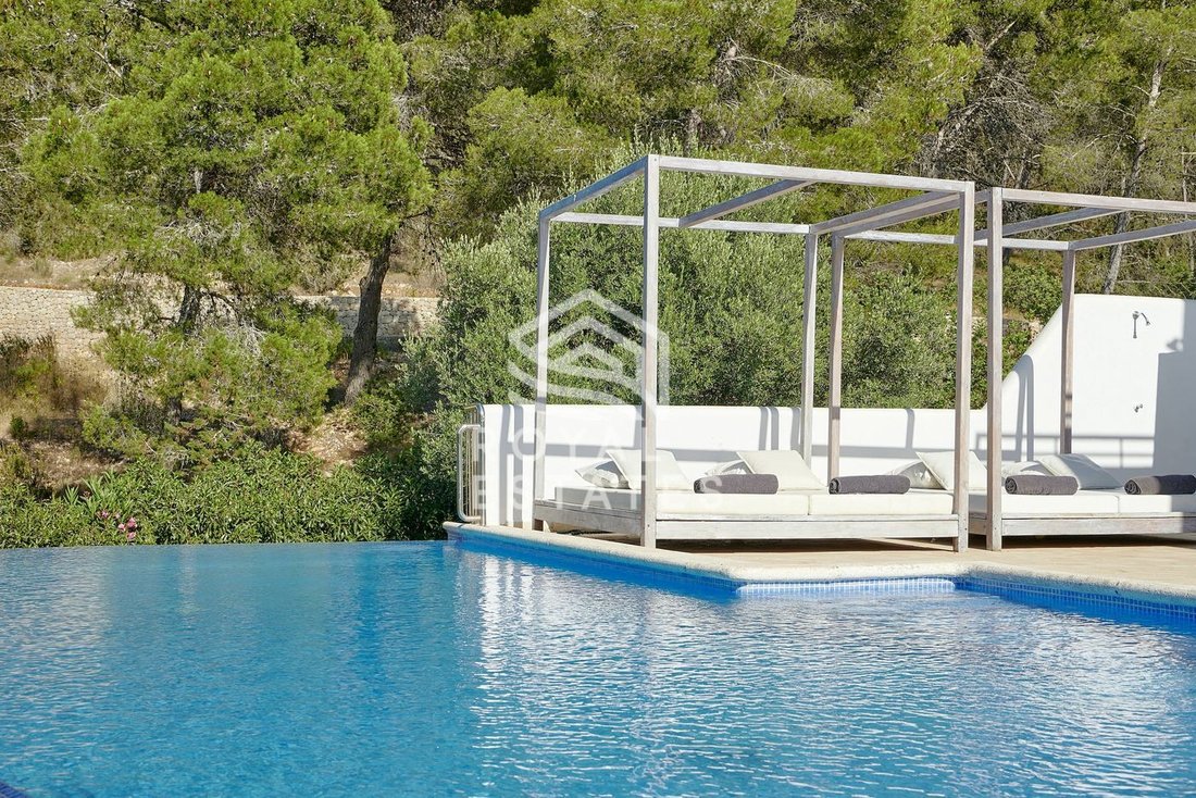 Villa in Santa Eularia des Riu, Balearic Islands, Spain 5 - 17402333