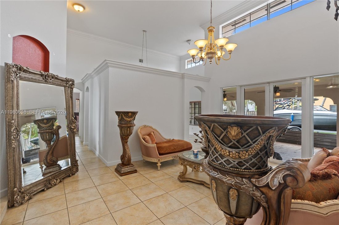 House in Miami, Florida, United States 3 - 17399267