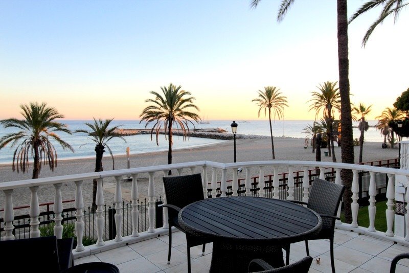 Apartment in Puerto Banus, Marbella, Spain 2 - 17402178