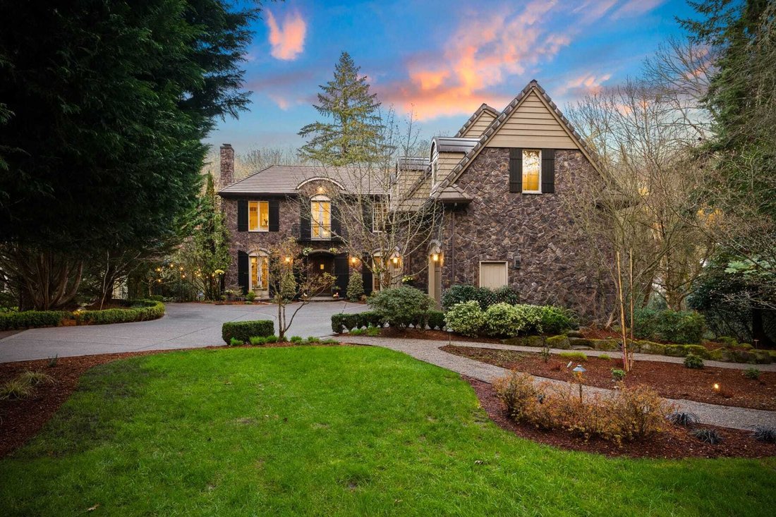 House in Lake Oswego, Oregon, United States 3 - 17398720