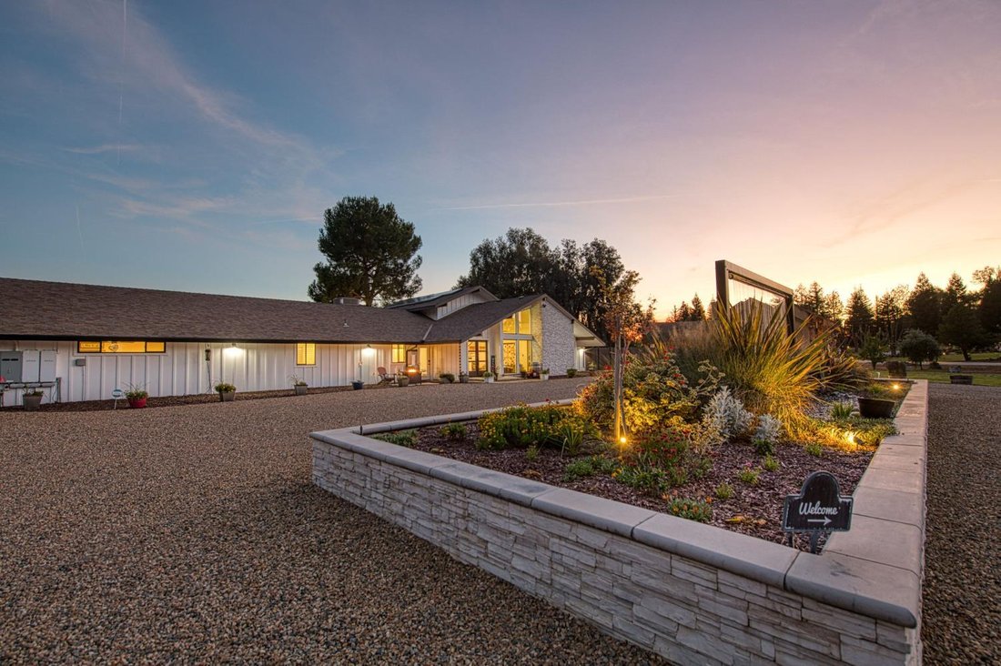 Maison à Clovis, Californie, États-Unis 5 - 17398890
