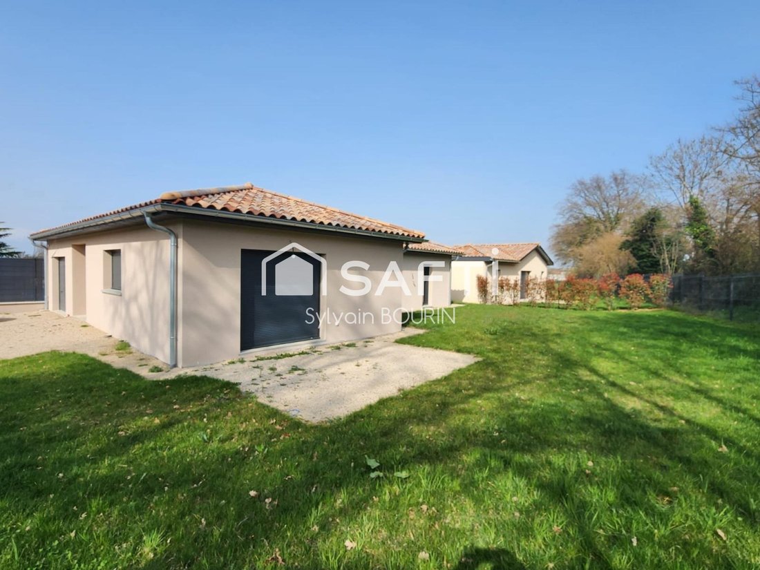 House in Toussieux, Auvergne-Rhône-Alpes, France 2 - 17398448