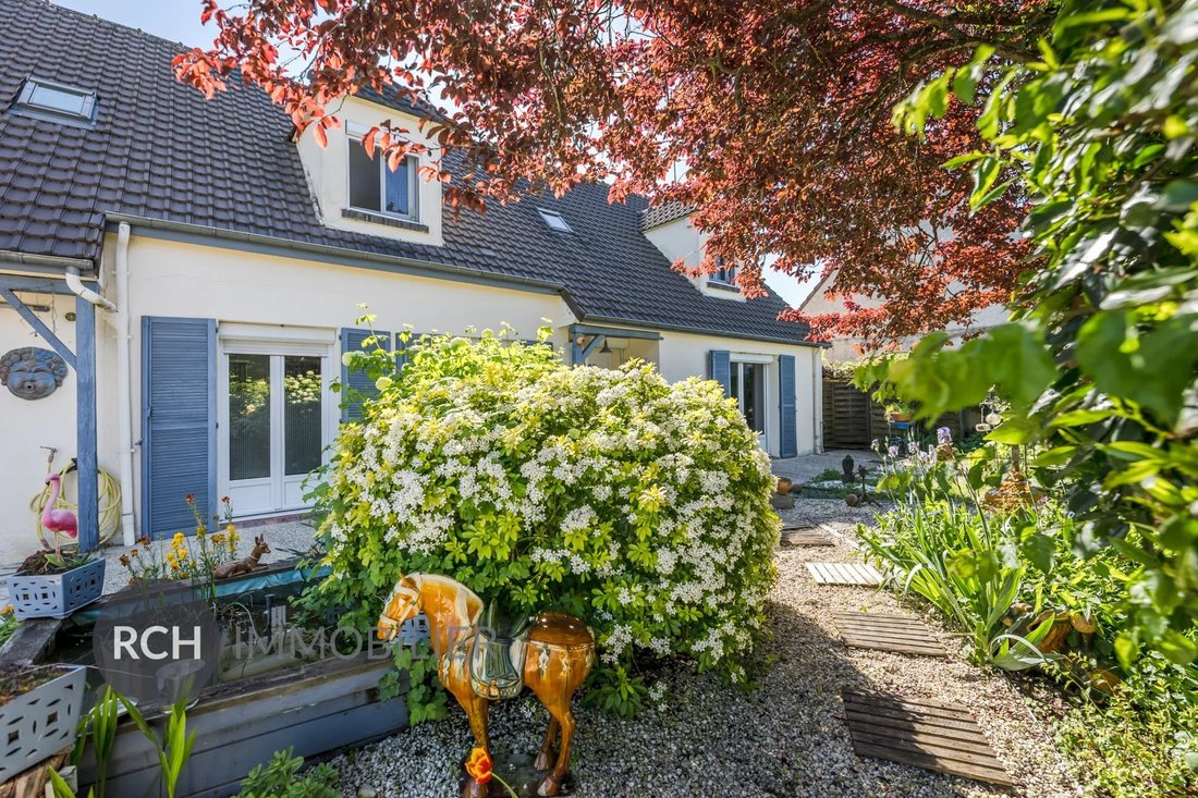 House in Gambais, Ile-de-France, France 1 - 17397867