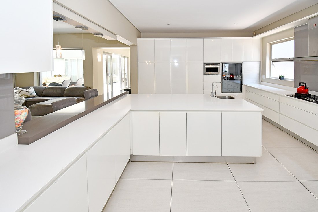 House in Morningside, Benmore Gardens, Gauteng 5 - 17398161