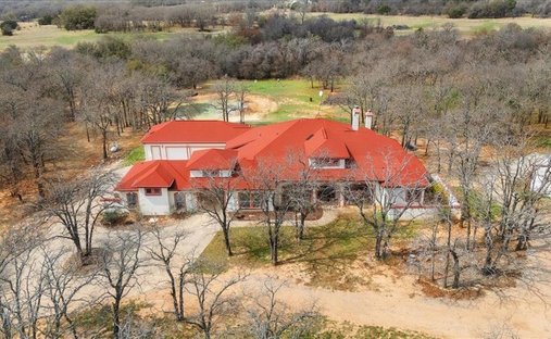 House in Poolville, Texas, United States 1