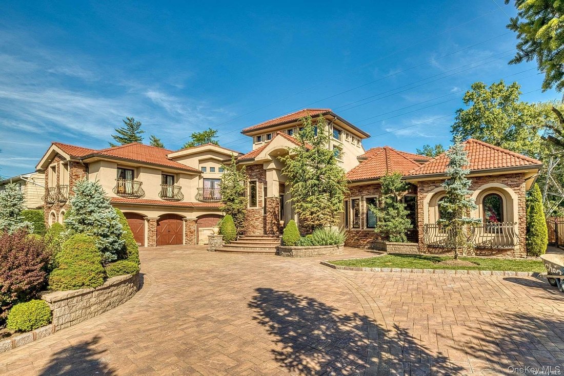 House in Woodmere, New York, United States 1 - 17397675