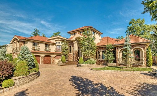 House in Woodmere, New York, United States 1