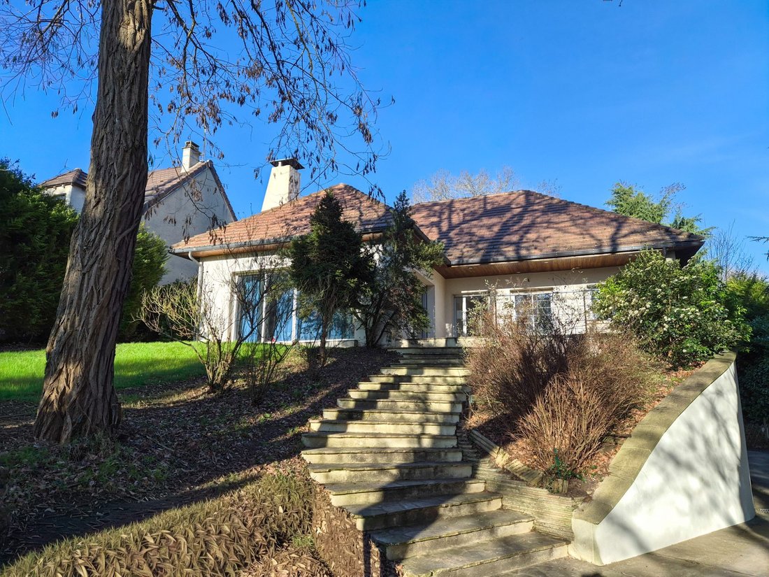 Villa in Saulx-les-Chartreux, Ile-de-France, France 1 - 17401813