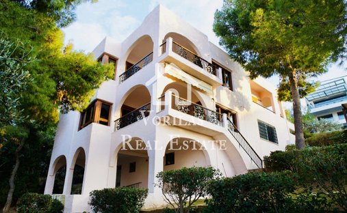 Casa en Saronida, Ática, Grecia 1