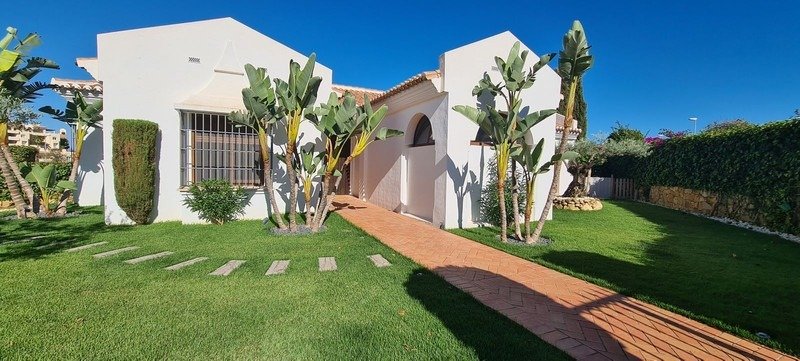Villa in Mijas, Andalusia, Spain 1 - 17402208