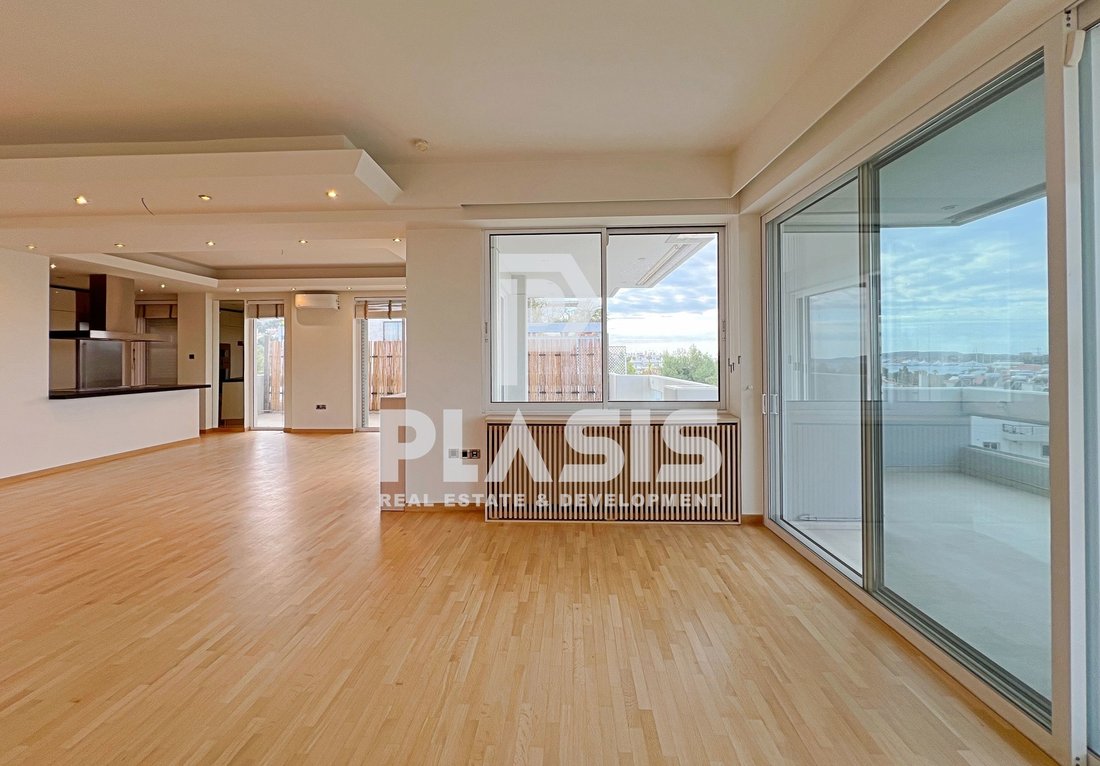Apartment in Vouliagmeni, Attica, Greece 4 - 17397129