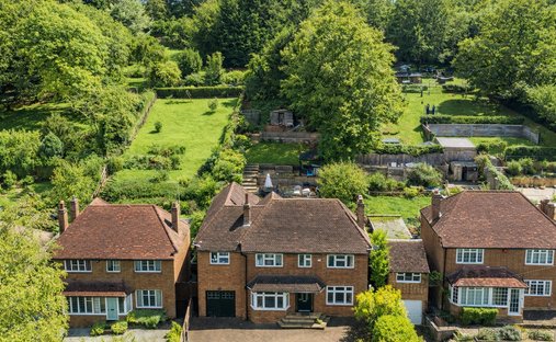 Haus in Aspley Guise, England 1
