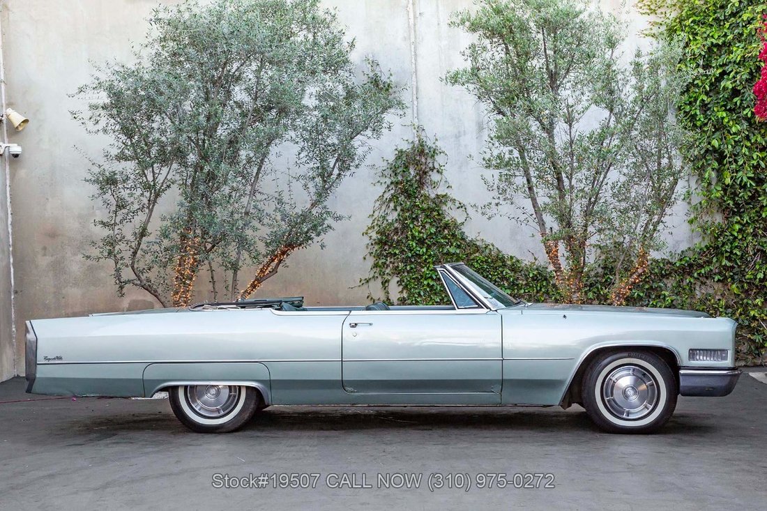 Cadillac Deville in Los Angeles, CA 4 - 17397912