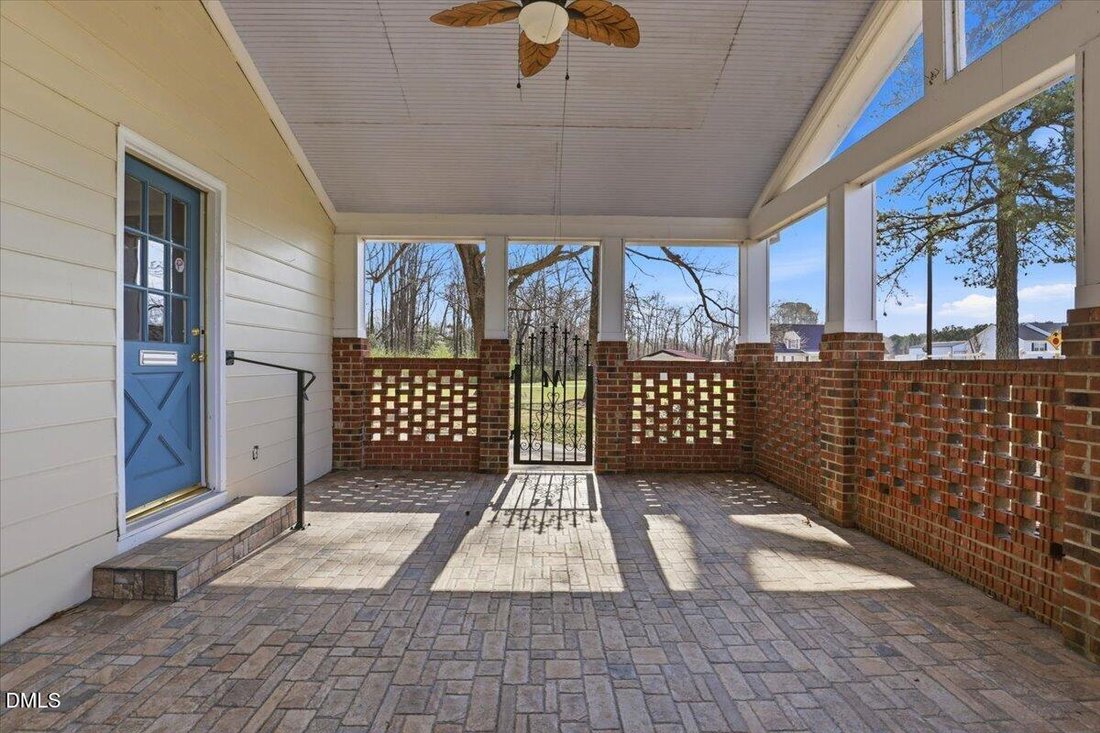 House in Benson, North Carolina, United States 5 - 17396713