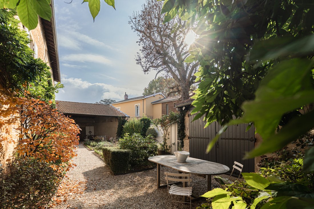 House in Arrondissement of Villefranche-sur-Saône, Auvergne-Rhône-Alpes, France 4 - 17397313