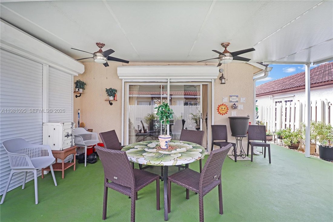House in Miami, Florida, United States 2 - 17399215