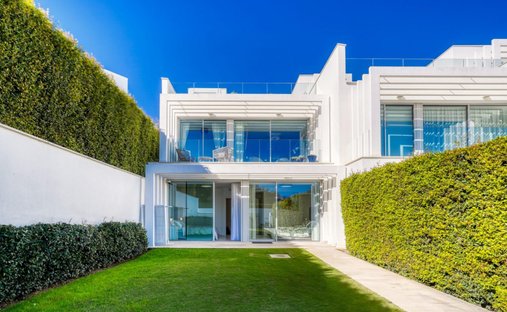 Stadthaus in Sotogrande, San Roque, Andalusien 1