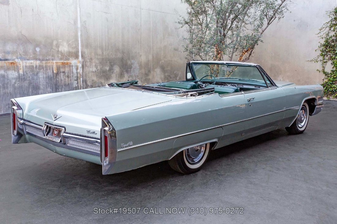 Cadillac Deville in Los Angeles, CA 5 - 17397912