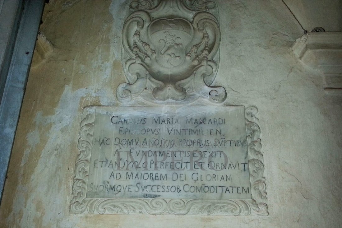 Villa in Grimaldi di Ventimiglia, Ventimiglia, Liguria 2 - 17396182