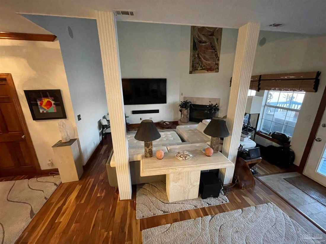 Townhouse in Pensacola, Florida, United States 2 - 17401253